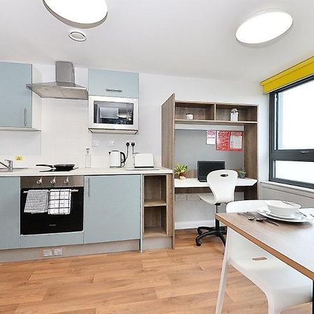 Hfs The Mill House Edinburgh EDI Exterior foto